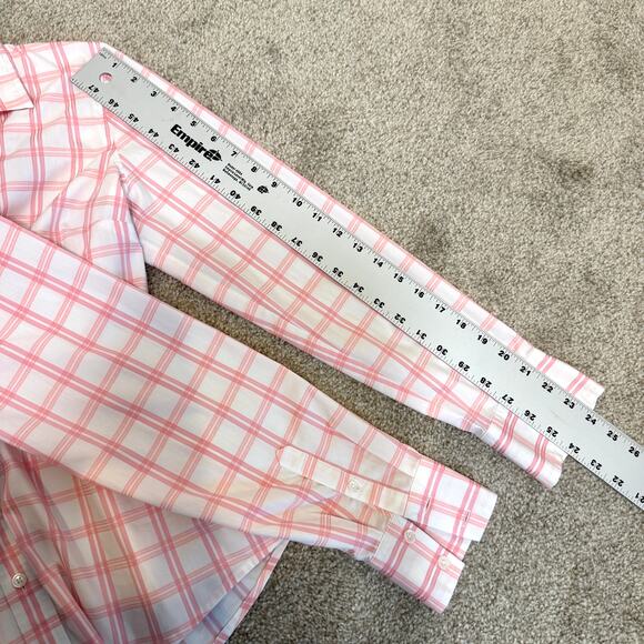 EUC Izod medium plaid check button front top blouse TB2 2339 - Picture 6 of 11